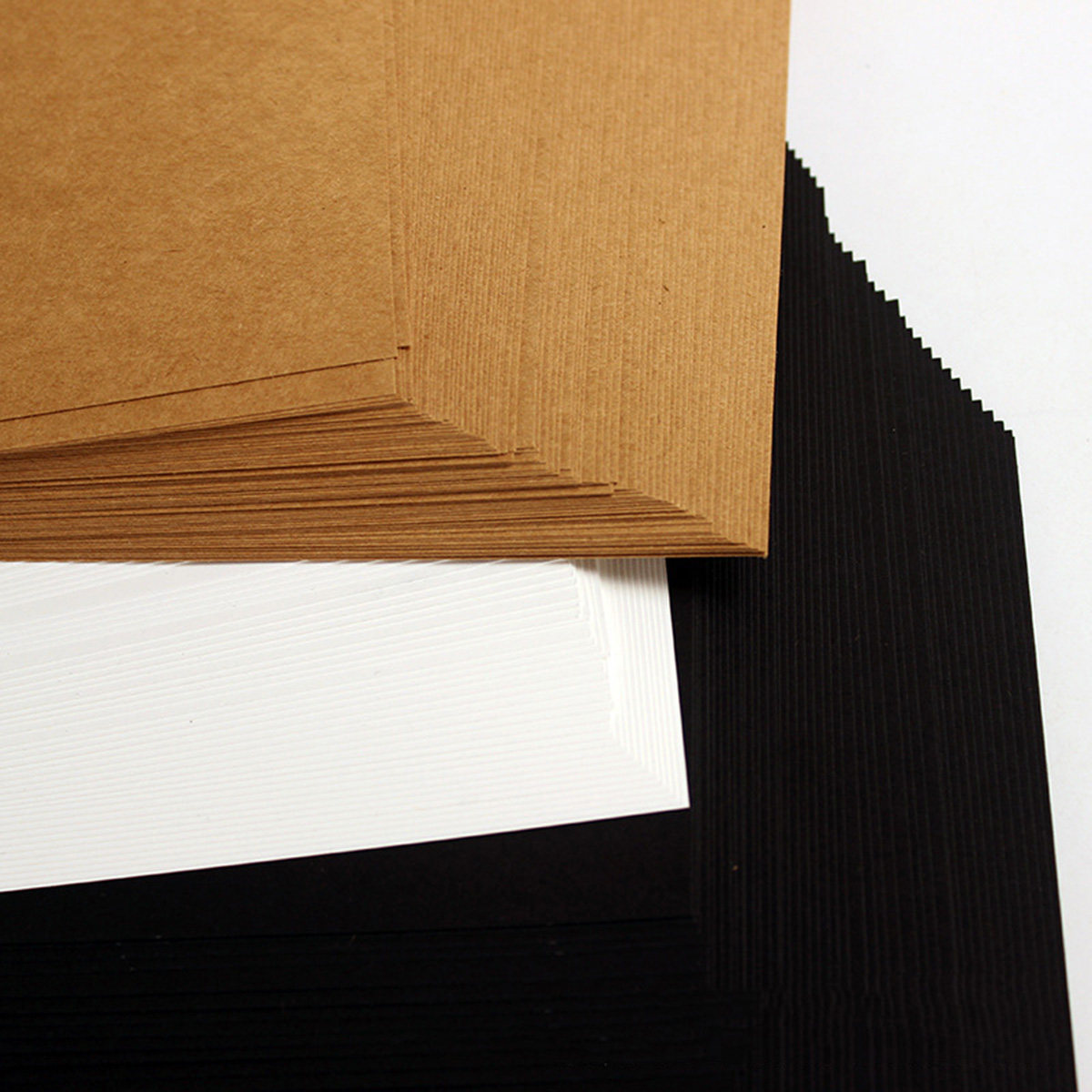 Art Craft Cardboard - 50 Stück A4 Schwarzes Kartonpapier 250